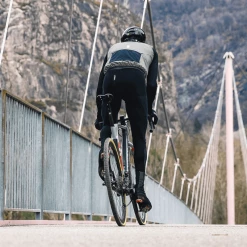 Chaleco Q36.5 Adventure Insulation Vest Verde Oliva -Open Cup Lingerie Shop chaleco q365 adventure insulation vest verde oliva 2